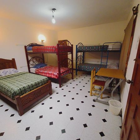 Lipi House Hostel San Cristóbal de Las Casas Екстериор снимка